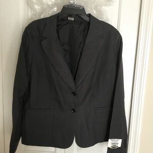 NWT Suit Edwards Signature Tailored (Blazer&Pant)